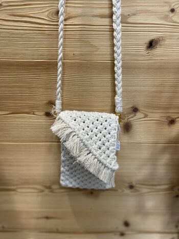 Pochette de téléphone en Macramé – Image 4